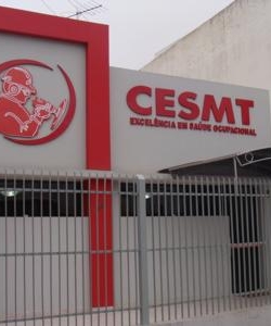 CESMT - Clínica Especializada em Segurança e Medicina do Trabalho. CESMT - Clínica Especializada em Segurança e Medicina do Trabalho.