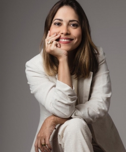 Dra. Daniele Pedreira Guimarães Odwyer  Dra. Daniele Pedreira Guimarães Odwyer