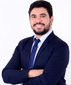 Dr. Rafael Fraga  Dr. Rafael Fraga