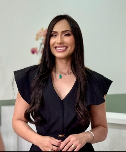 Drª Marcela Lago  Drª Marcela Lago