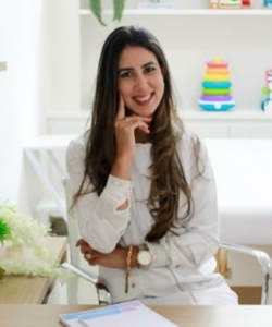 Dra. Camila Mirante dos Santos Resende Dra. Camila Mirante dos Santos Resende