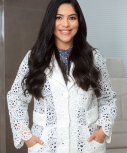 Dra. Vanessa Lacerda Rezende Dra. Vanessa Lacerda Rezende