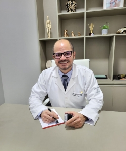 Dr. Ítalo Dias Espinola