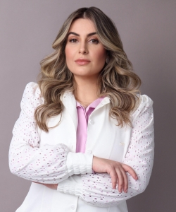 Dra Bárbara Andrade Dra Bárbara Andrade