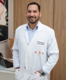 Dr. Vinicius Gusmão  Dr. Vinicius Gusmão
